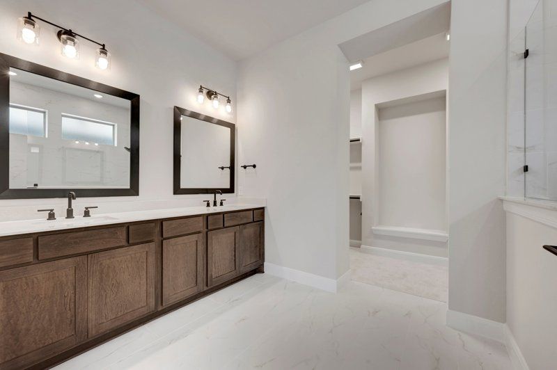 Owner's Bath