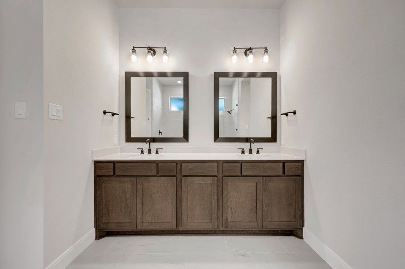 Owner's Bath