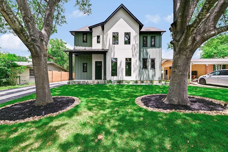 Central Living – Urban Quick Move-in Homes - Austin, TX