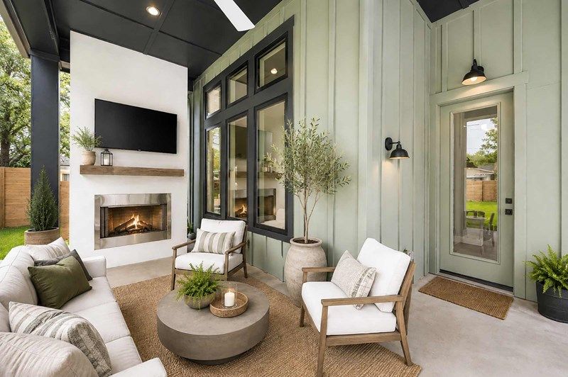 Central Living - Urban Quick Move-in Homes - Outdoor Living