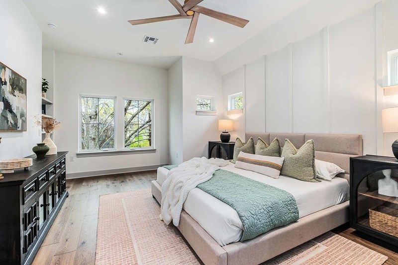 Central Living - Urban Quick Move-in Homes - Owner's Retreat