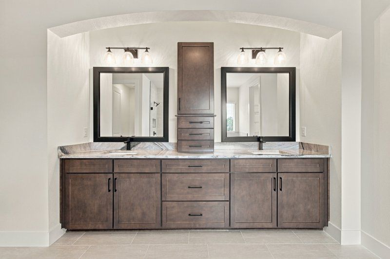Owner's Bath