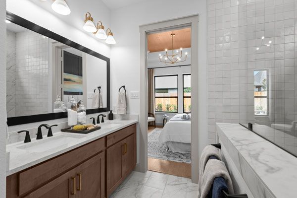 Owner's Bath