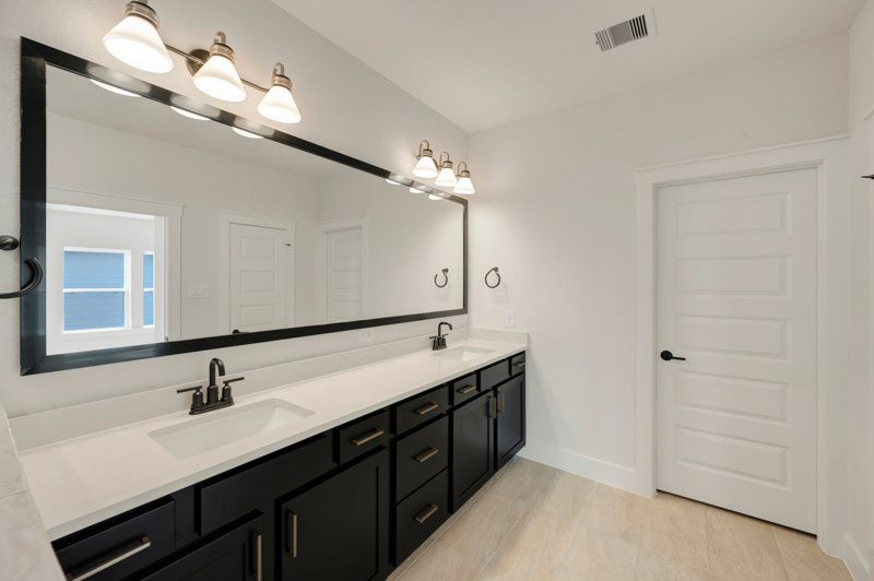 Owner's Bath