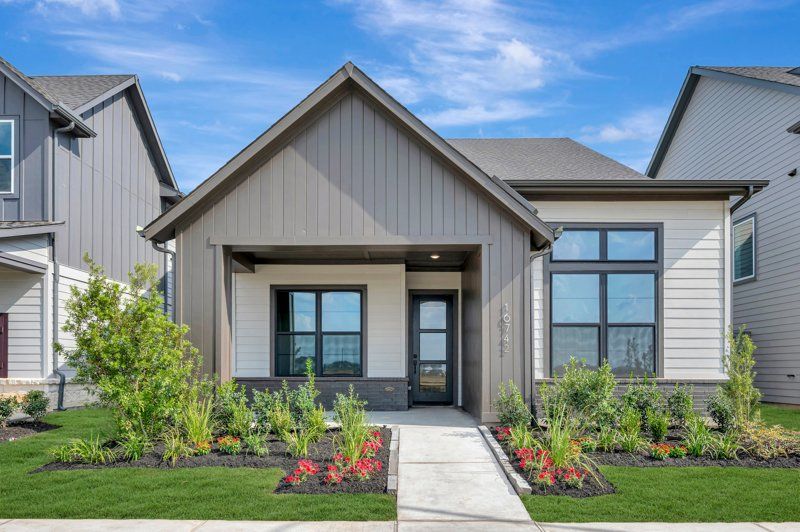 Cody - Jubilee - Grove Row Collection: Hockley, Texas - David Weekley Homes