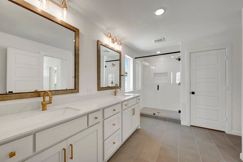 Owner's Bath