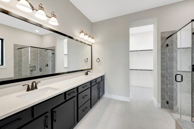 Owner's Bath