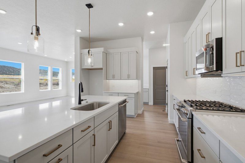 Brixton Park por David Weekley Homes en Provo-Orem Utah