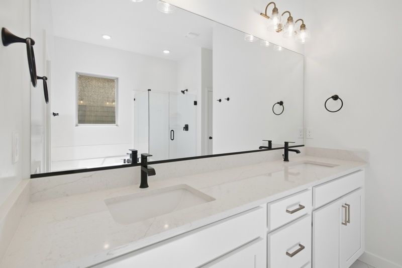 Owner's Bath