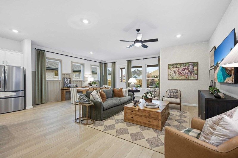 The Pine - Family Room