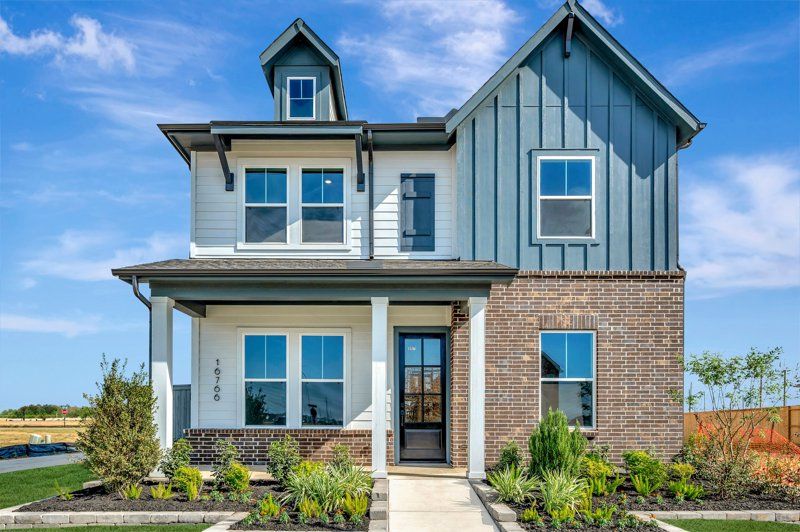 Schneider - Jubilee - Grove Row Collection: Hockley, Texas - David Weekley Homes
