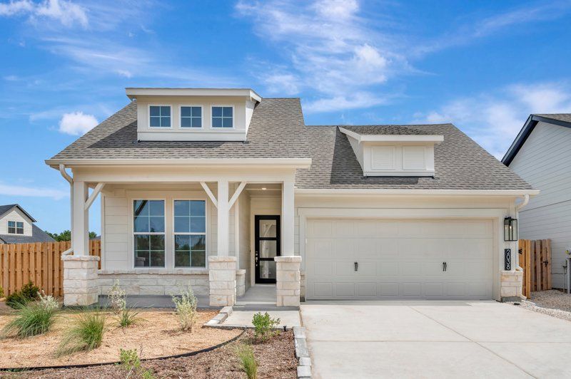 Columbus - COLTON - Reserve Collection: Montgomery, Texas - David Weekley Homes