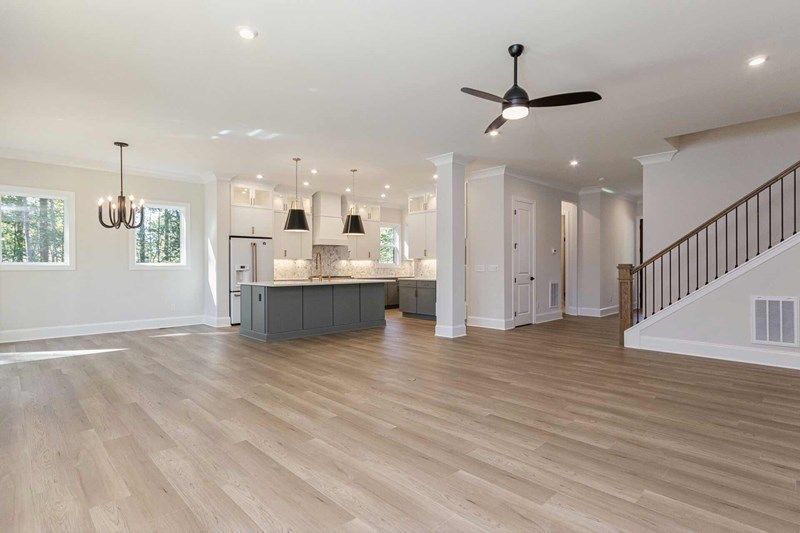 The Normont - Family Room
