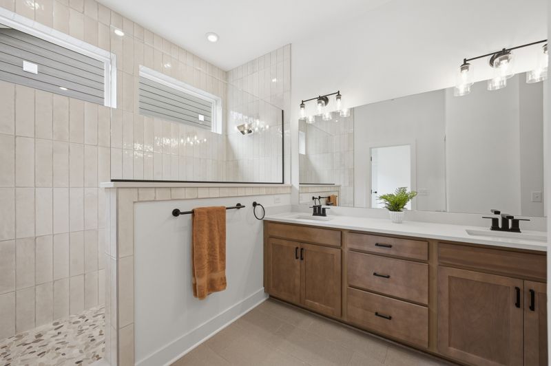 Owner's Bath