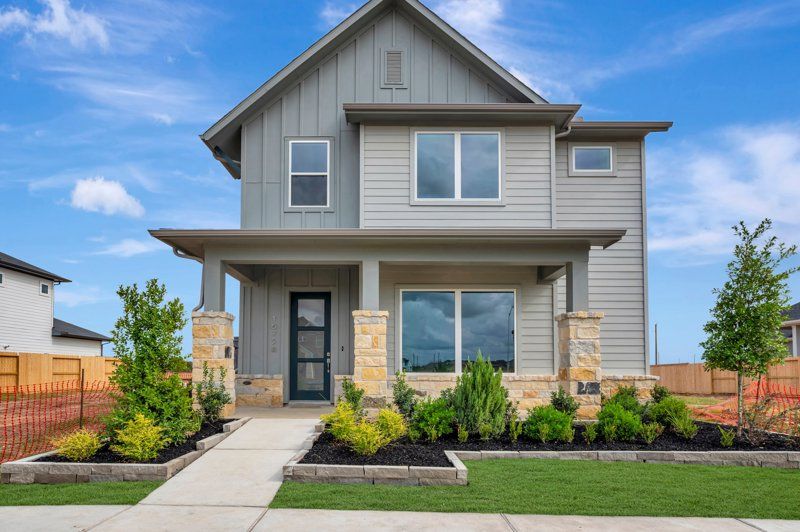 Nicklaus - Jubilee - Grove Row Collection: Hockley, Texas - David Weekley Homes