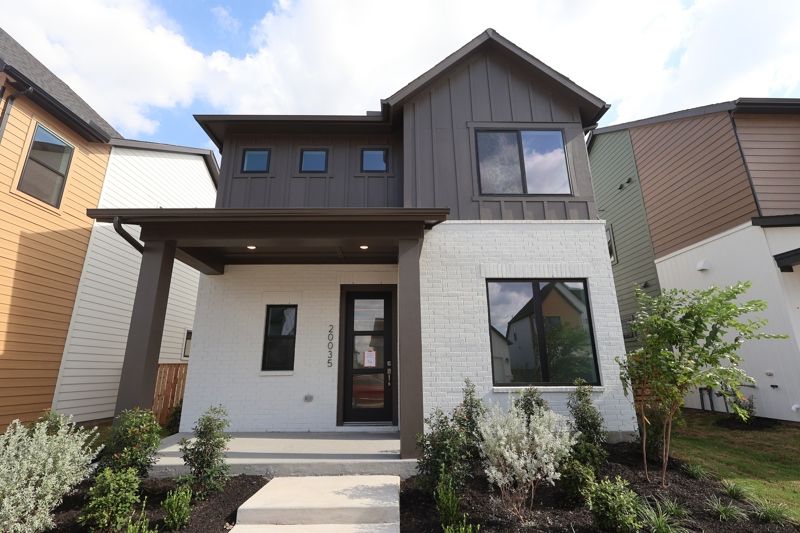 Foxman - Bridgeland Central: Emerald Heights - Cottages Row Collectio: Cypress, Texas - David Weekley Homes