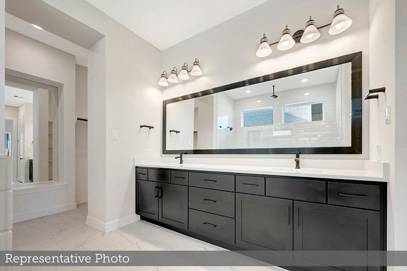 Owner's Bath - Representative Photo