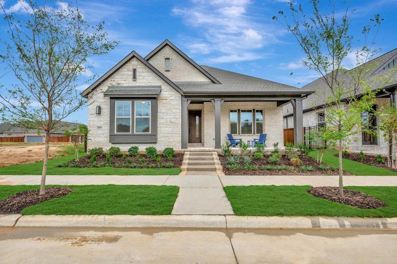 Riverdale - Elements at Viridian - Traditional Series: Arlington, Texas - David Weekley Homes