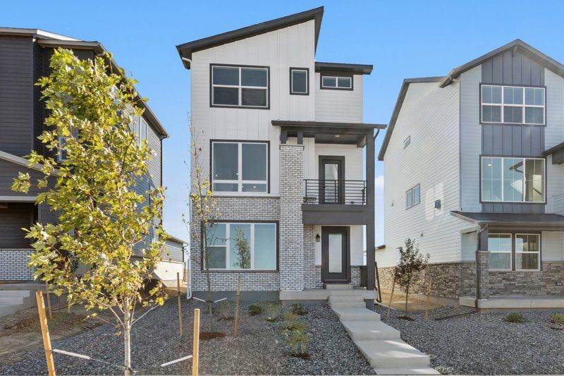 Freeston - The Aurora Highlands Pinnacle Collection: Aurora, Colorado - David Weekley Homes