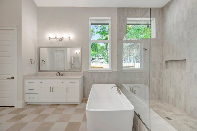 Owner's Bath