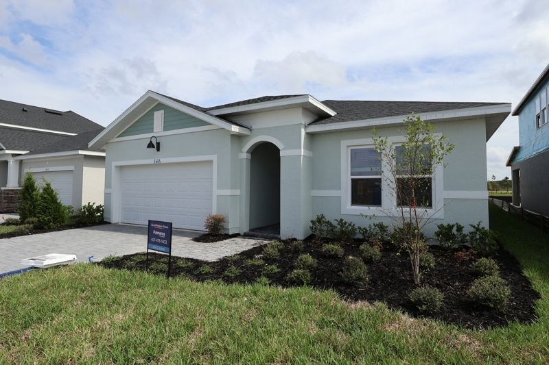 Northglen - Palmeras at Crossprairie - The Grove Collection: Saint Cloud, Florida - David Weekley Homes