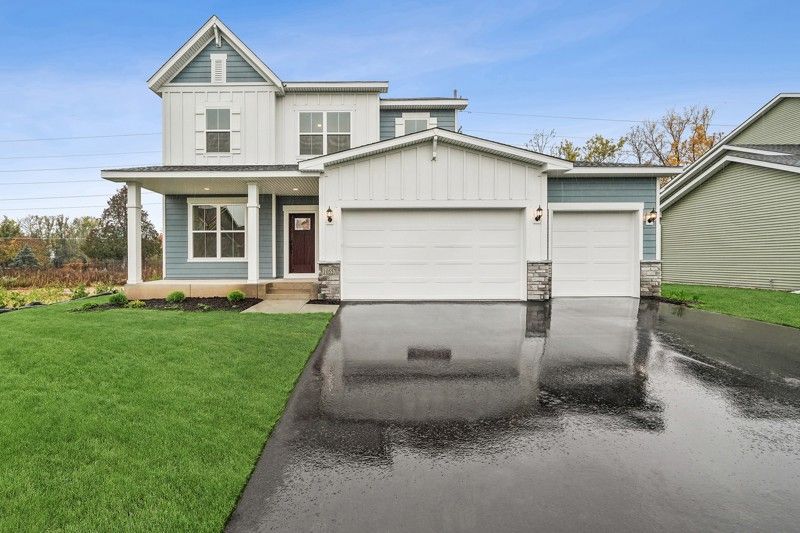 Gates - The Estates at Rush Hollow: Maple Grove, Minnesota - David Weekley Homes