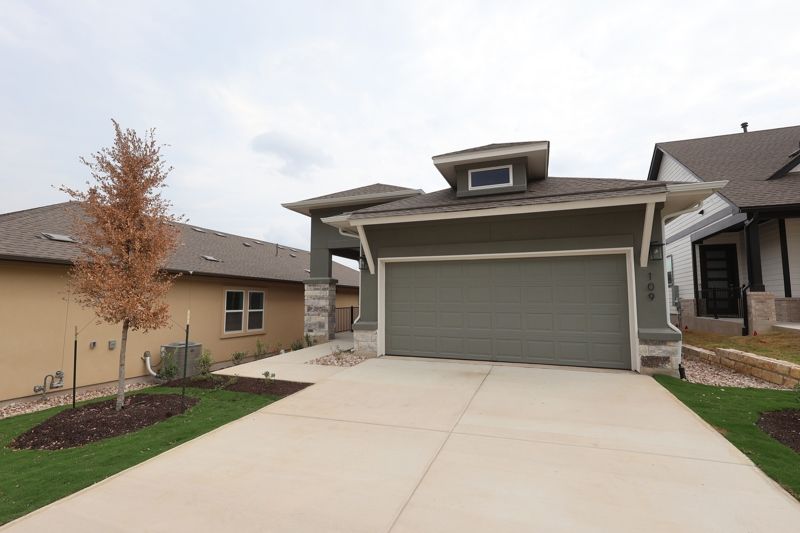 Branum - Kissing Tree – Grove Series: San Marcos, Texas - David Weekley Homes