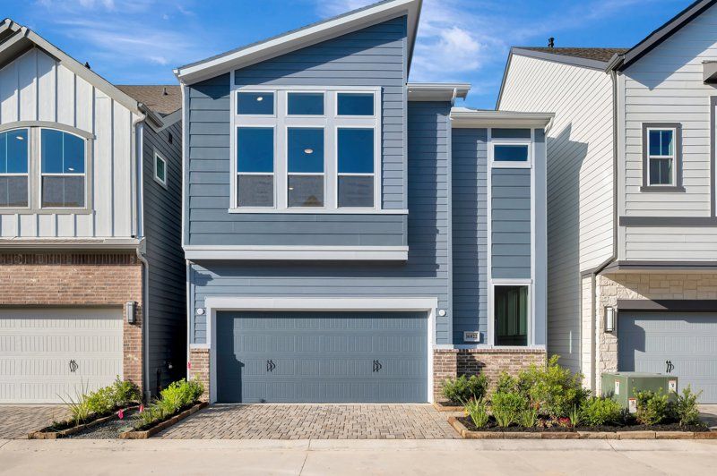 Bermuda - Retreat at Oak Park: Houston, Texas - David Weekley Homes