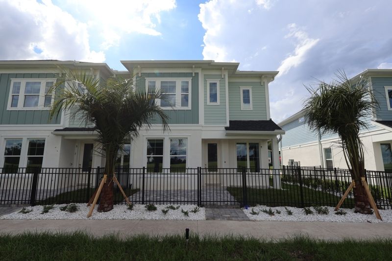 Persimmon Place - Townhomes - Wesley Chapel, FL