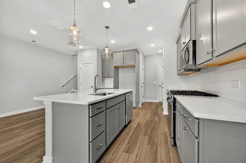 The Bluestar II - Kitchen
