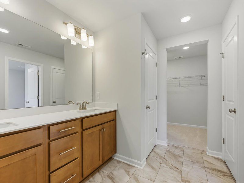 Owner's Bath