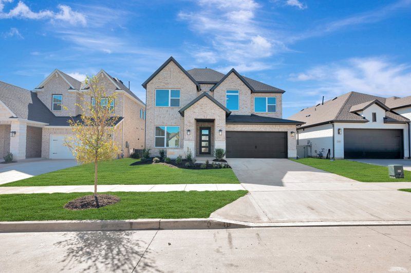 Bluebonnet - Pecan Square - Gardens: Northlake, Texas - David Weekley Homes