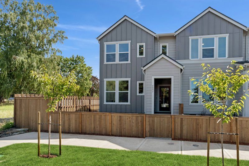 5897 SE Powell Valley Road (Lanceleaf)