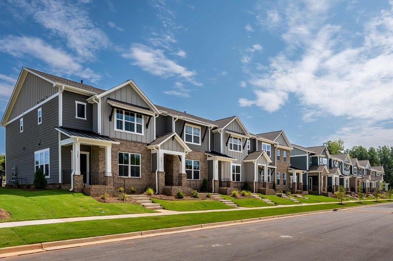 Hardy Pond Townhomes - Street View