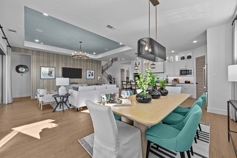 The Ivyglen - Dining Room