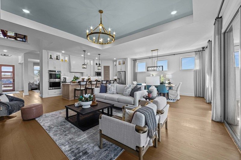 The Ivyglen - Living Room