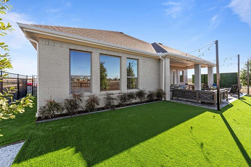The Ivyglen - Exterior Rear