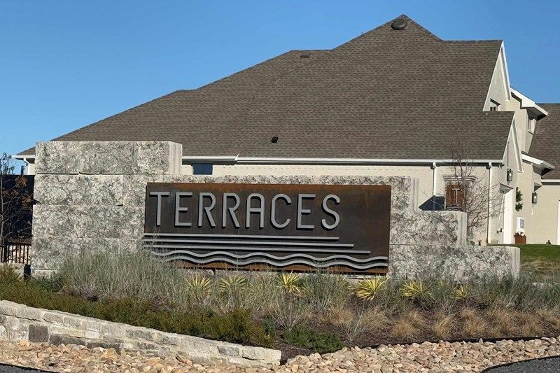 Terraces - Entry Monument
