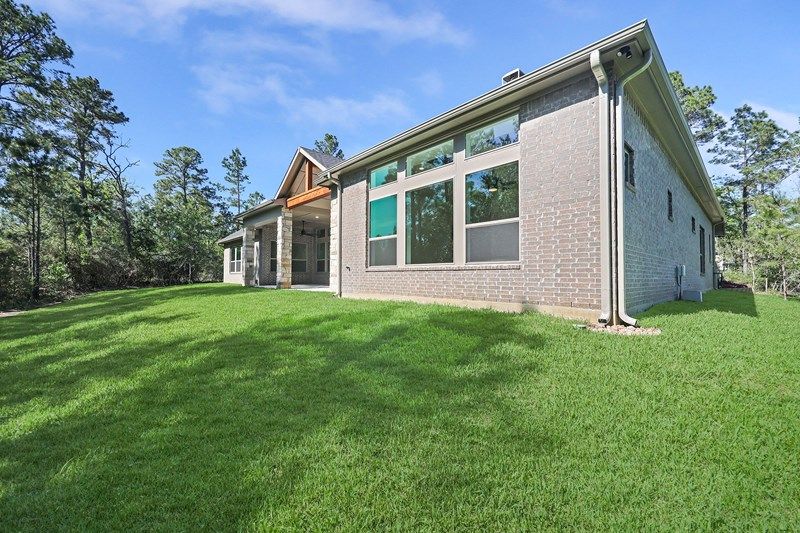 7749 Dogwood - Exterior Rear