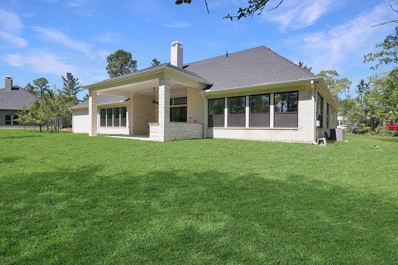 7745 Dogwood - Exterior Rear