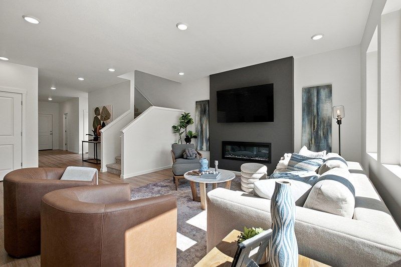 The Applewood - Family Room