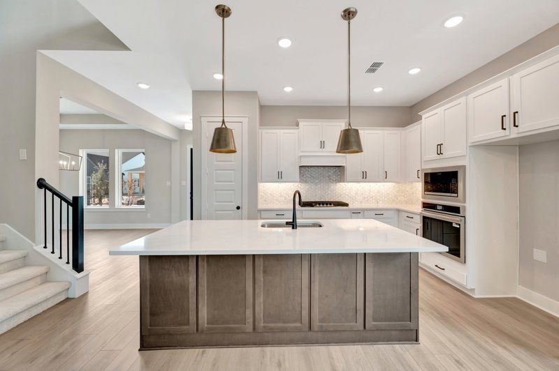Bridgeland Central: Emerald Heights - Landmark Row Collectio por David Weekley Homes en Houston Texas