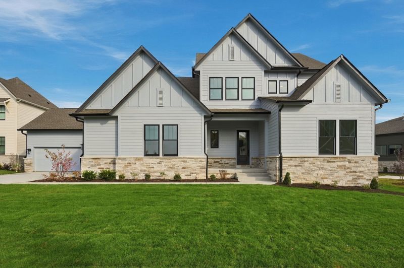 Stradlin - Chatham Village - The Executive Collection: Westfield, Indiana - David Weekley Homes
