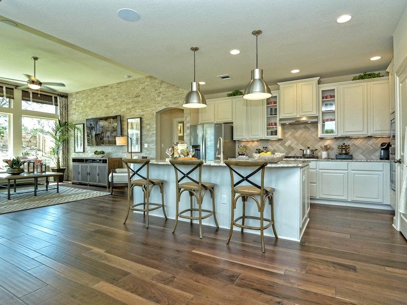 The Jewell - Kitchen
