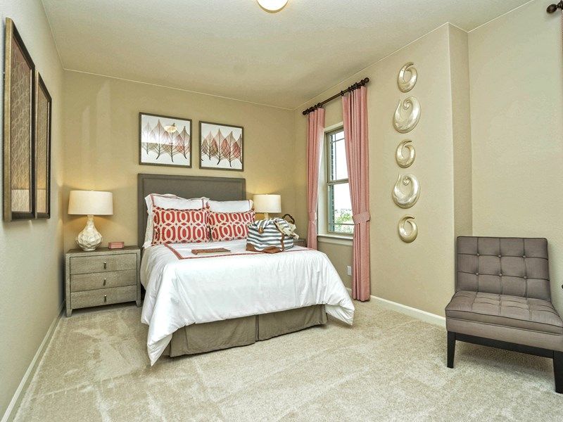 The Jewell - Bedroom