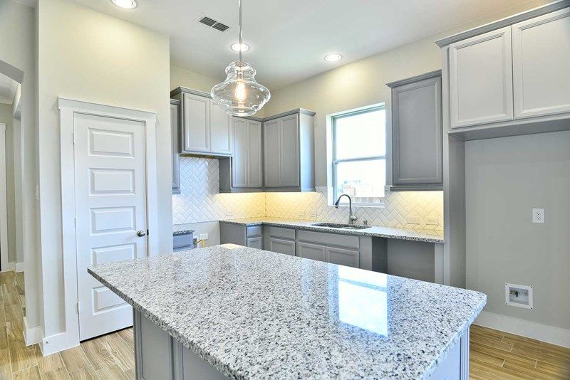 The Belville - Kitchen