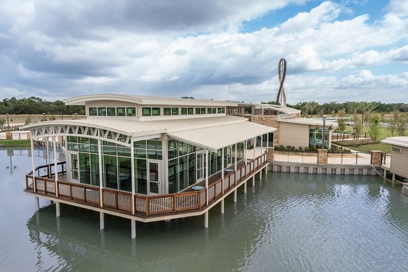 Meridiana - Amenity Center