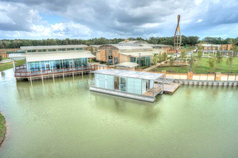 Meridiana - Amenity Center