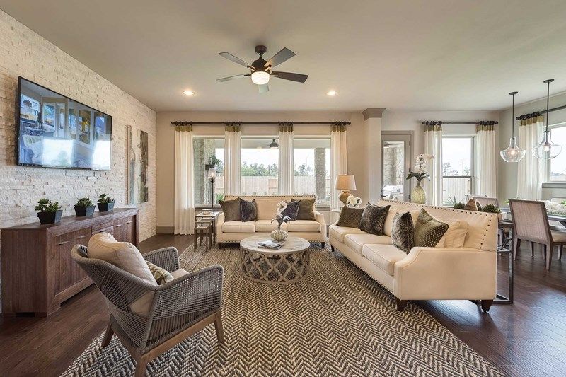 The Braum - Family Room