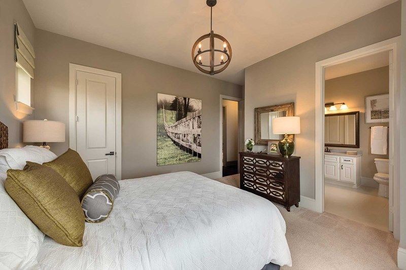 The Braum - Bedroom
